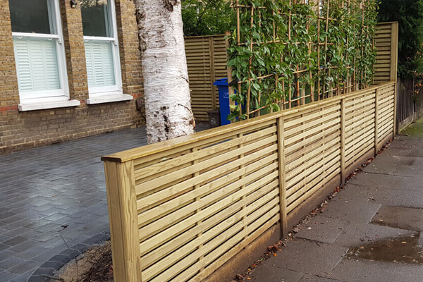 New and replacement fence company in Cheam - Sunny Gardens