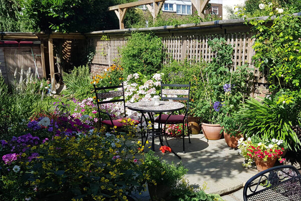 Soft garden landscapers in Cheam from Sunny Gardens